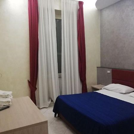Guest Planet Hotel โรม ภายนอก รูปภาพ
