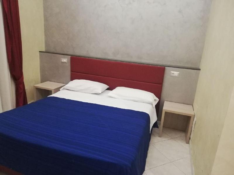 Guest Planet Hotel โรม ภายนอก รูปภาพ